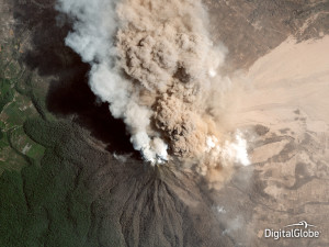 141208_FT_Satellite-Sinabung_Volcano.jpg.CROP.original-original